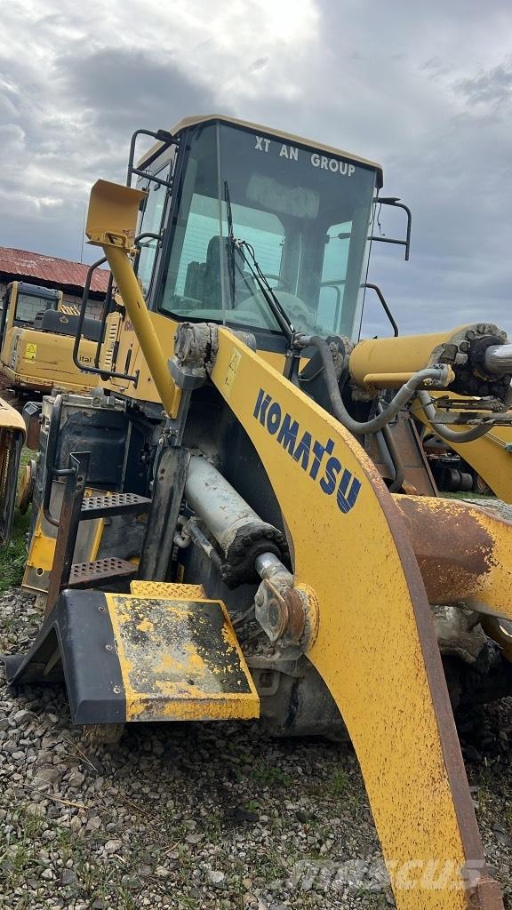 Komatsu WA 470-5H Κινητήρες