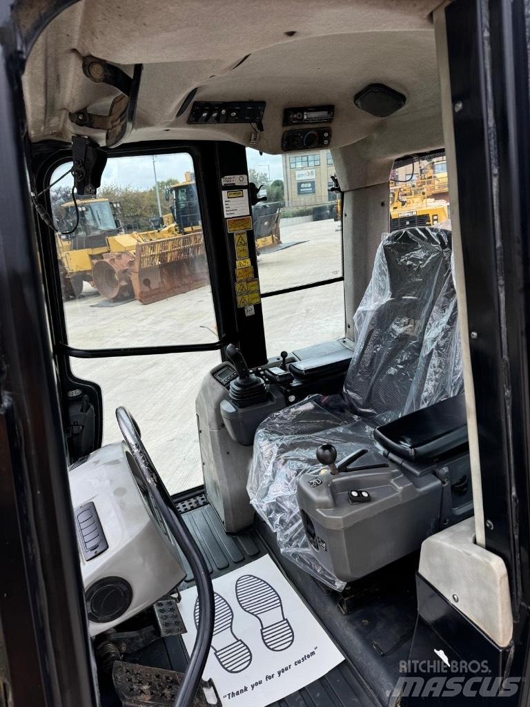 CAT 953D Φορτωτές με ερπύστριες