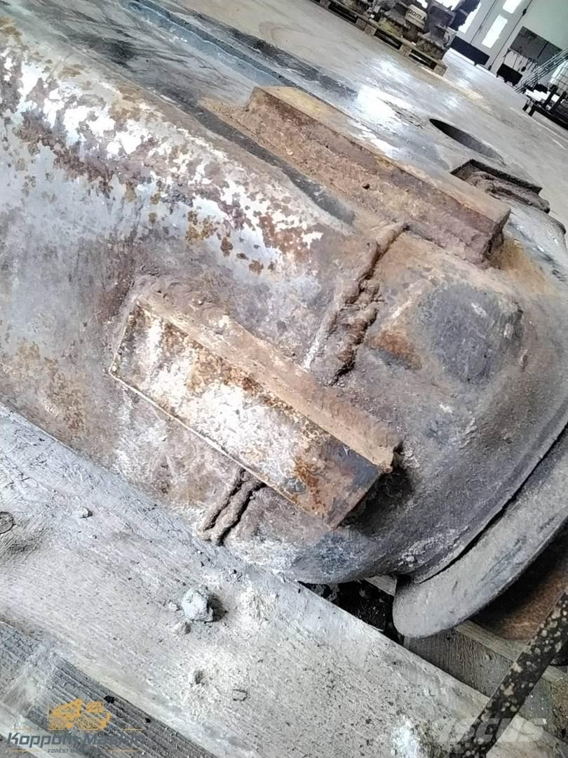 Komatsu 105F Γερανοί προωθητικοί