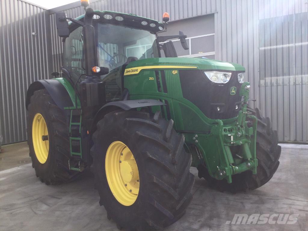 John Deere 6R250 Τρακτέρ