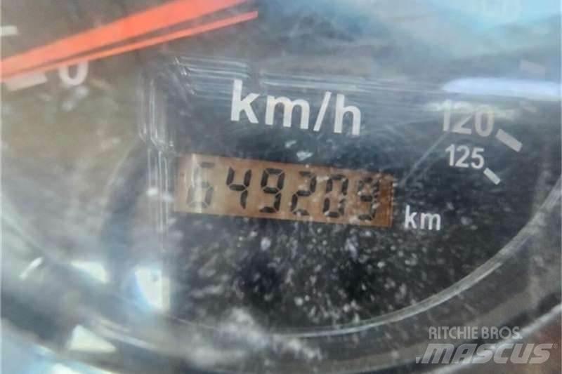 Nissan UD Άλλα Φορτηγά