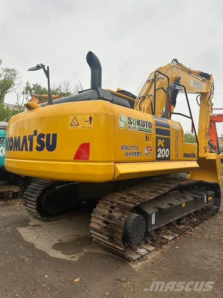 Komatsu PC 200-8 Εκσκαφείς με ερπύστριες