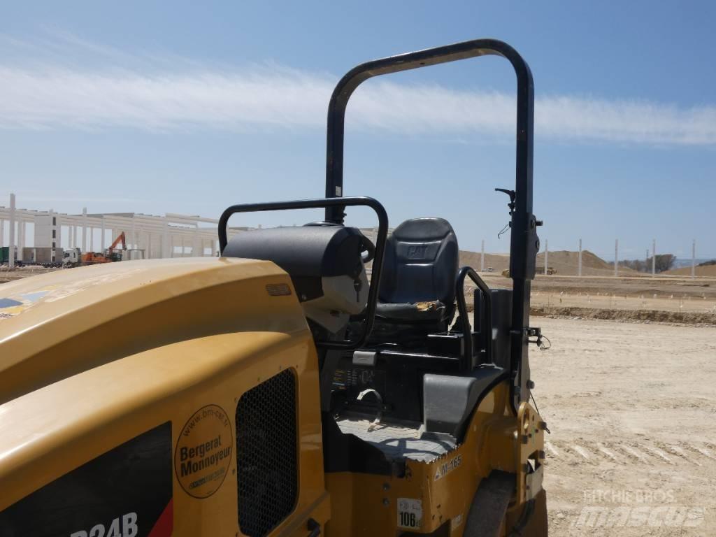 CAT CB 24 B Οδοστρωτήρες διπλού κυλίνδρου
