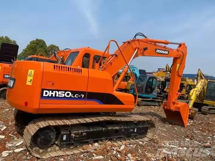 Doosan DH150 Εκσκαφείς με ερπύστριες