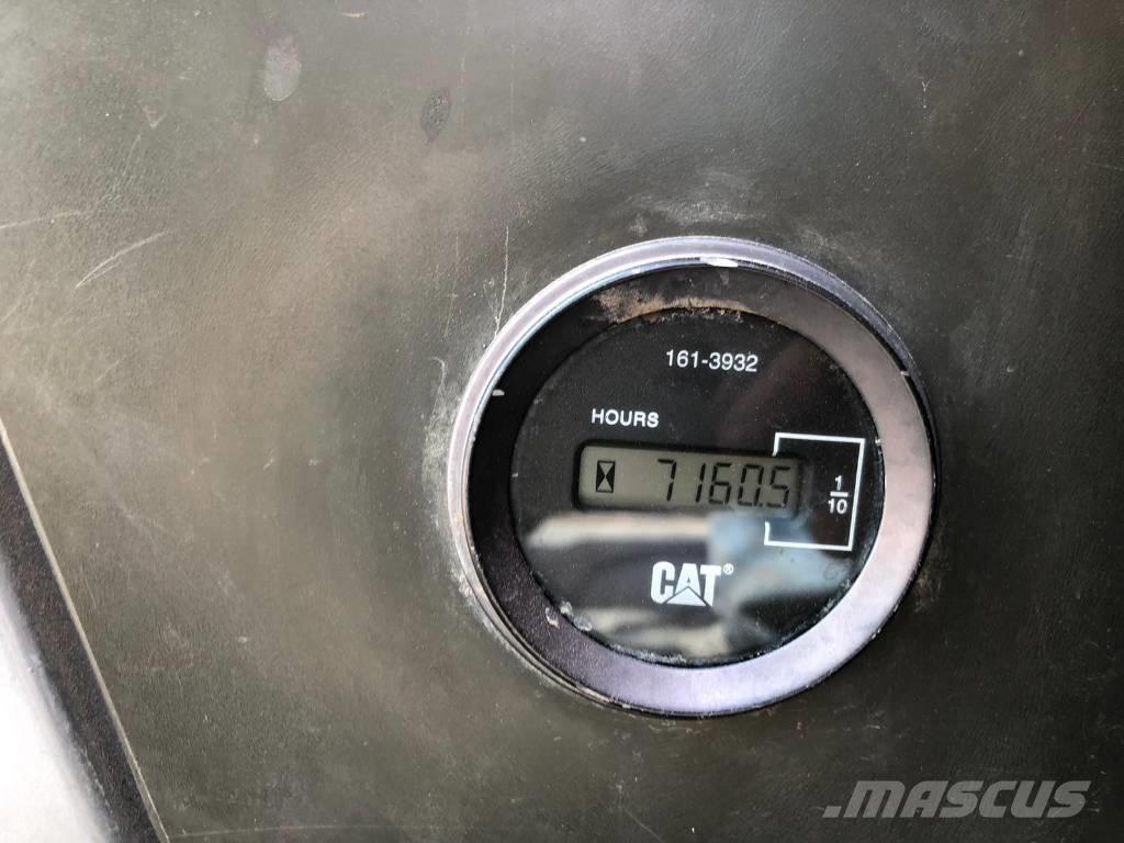 CAT 320 D L Εκσκαφείς με ερπύστριες