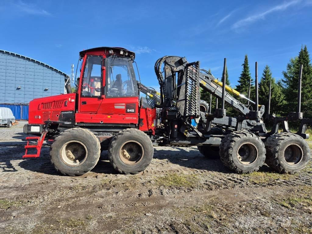 Komatsu 845 Μεταφορείς ξυλείας
