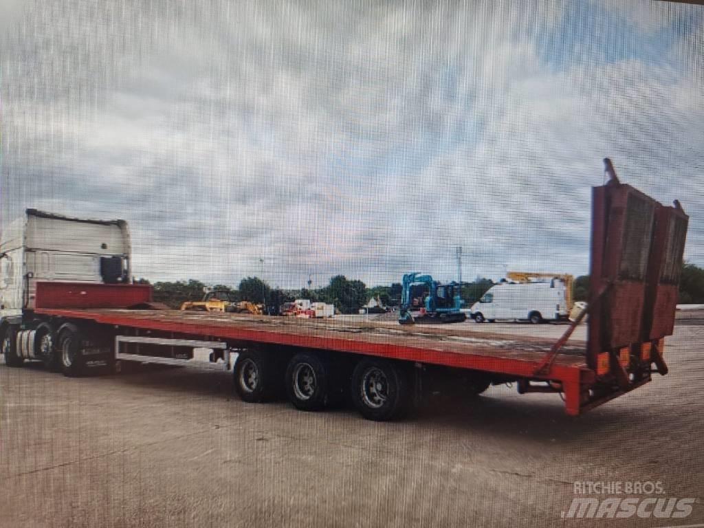 Montracon 3 Axles Ημιρυμούλκες με χαμηλό δάπεδο
