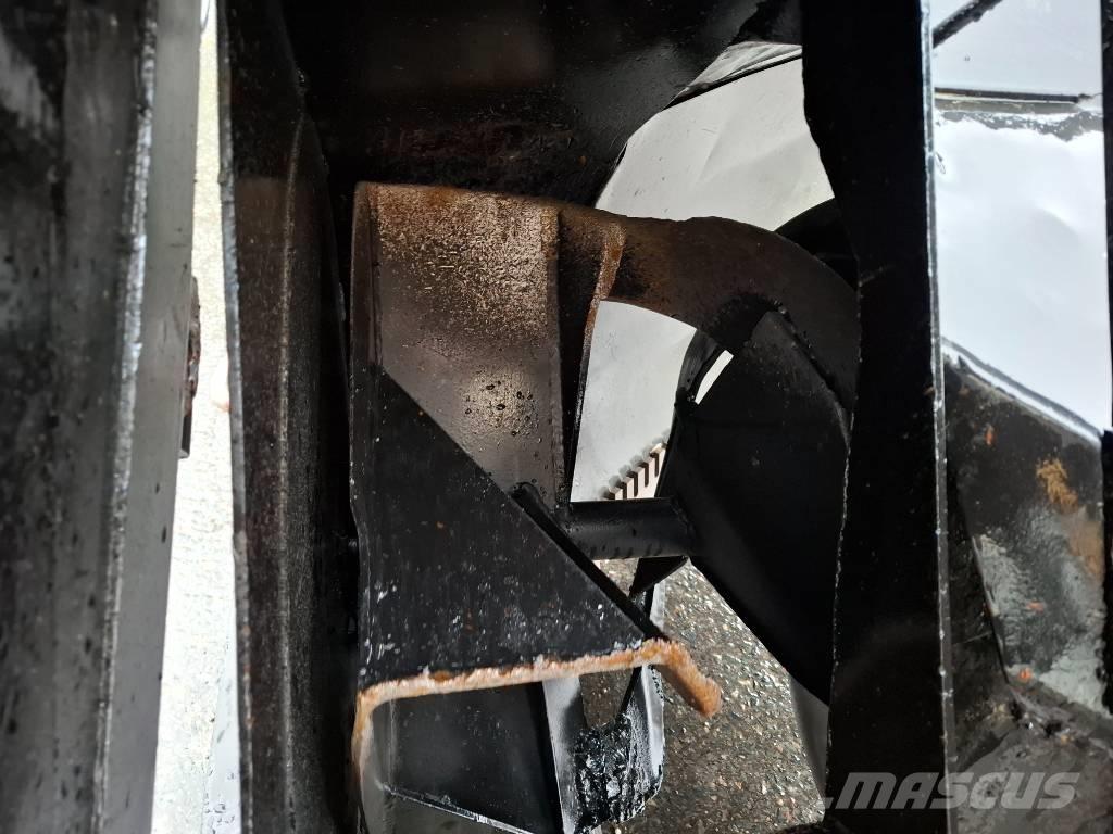 Leppä 260 Εκτοξευτές χιονιού