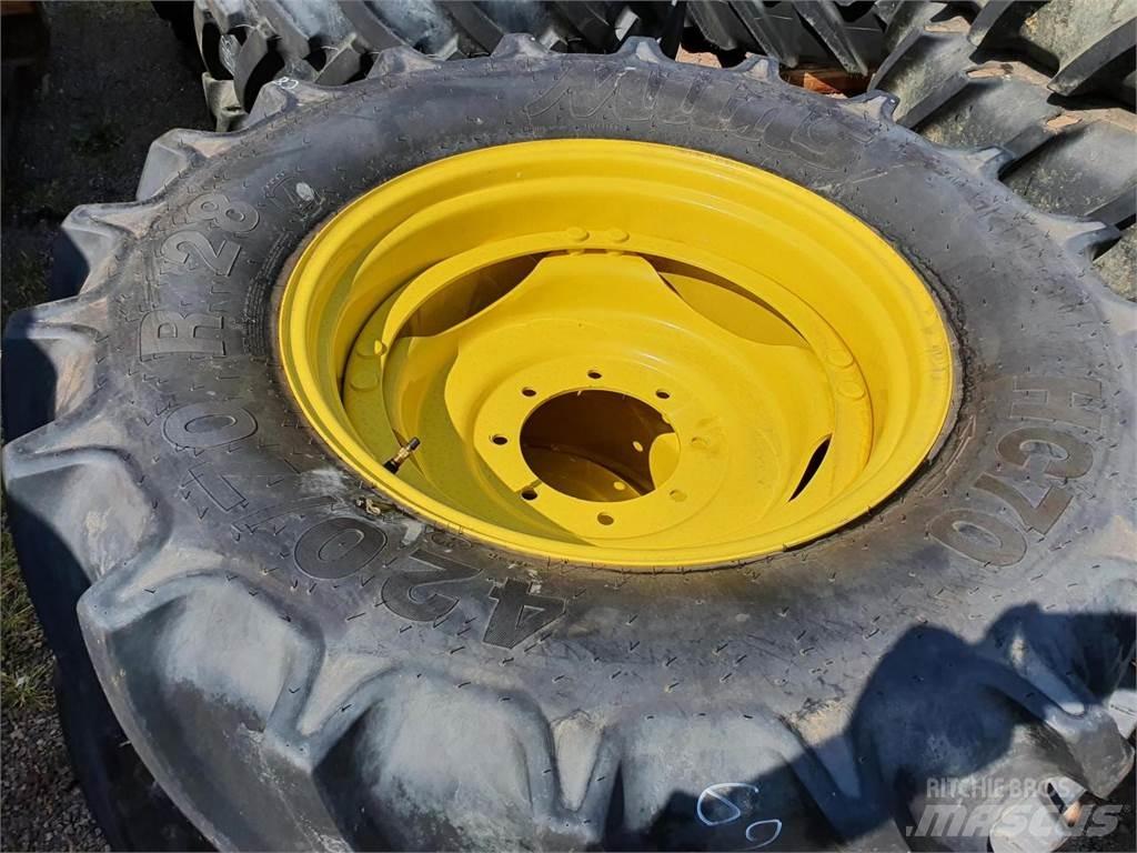 Mitas 420/70R28 x2 Ελαστικά και ζάντες