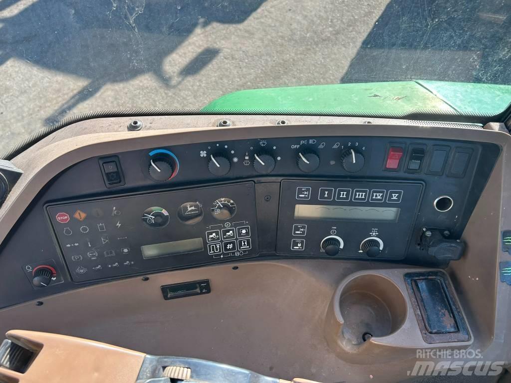 John Deere 8200 Τρακτέρ