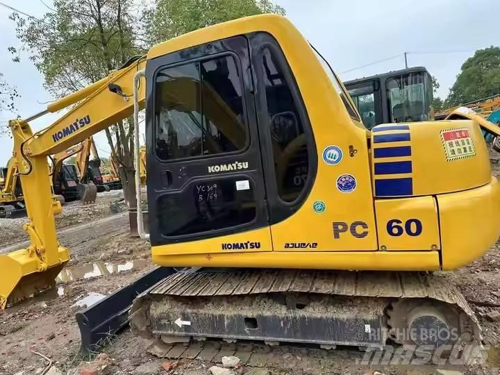 Komatsu PC 60 Εκσκαφείς με ερπύστριες