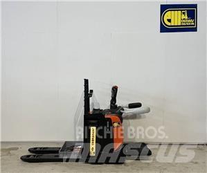 BT Truck LPE220 Χειροκίνητο περονοφόρο ανυψωτικό με πλατφόρμα