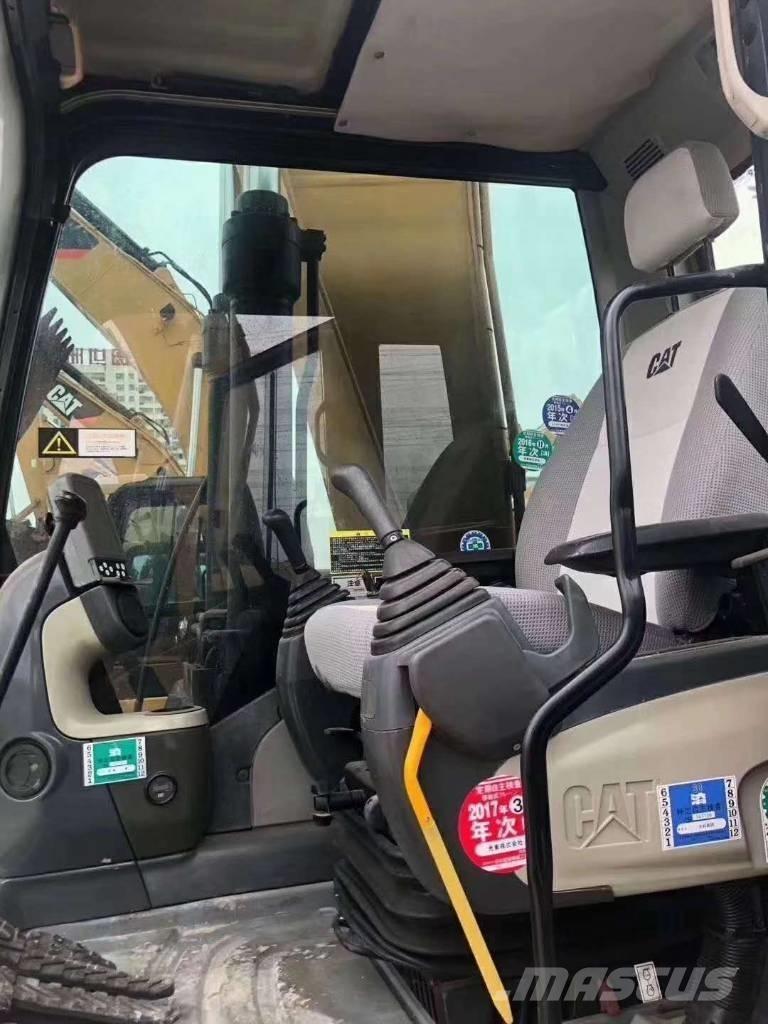 CAT 323 D Εκσκαφείς με ερπύστριες