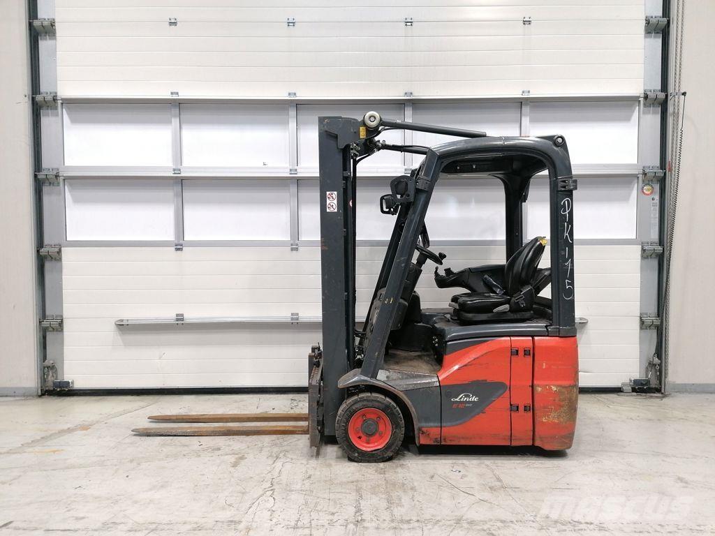Linde E12-02 Ηλεκτρικά περονοφόρα ανυψωτικά κλαρκ
