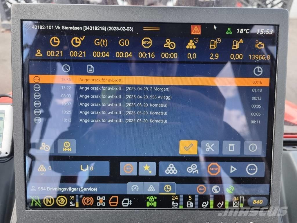 Komatsu 895 Μεταφορείς ξυλείας
