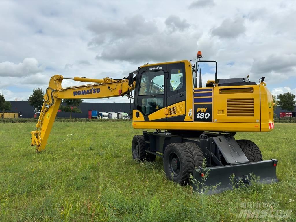 Komatsu PW180-11E0 Εκσκαφείς με τροχούς - λάστιχα