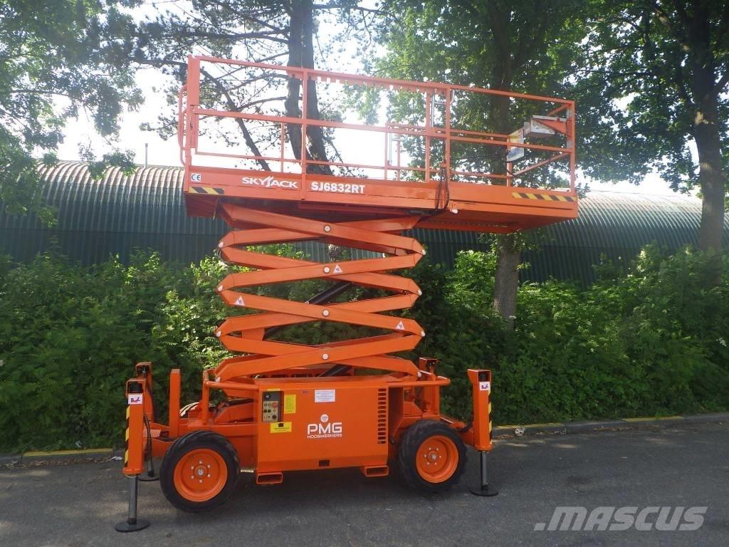 SkyJack SJ6832RT Ανυψωτήρες ψαλιδωτής άρθρωσης