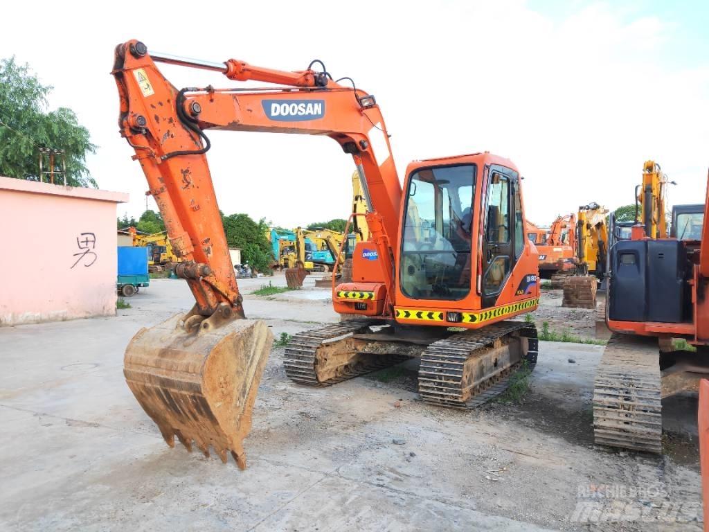 Doosan DH80GOLD Εκσκαφείς με ερπύστριες