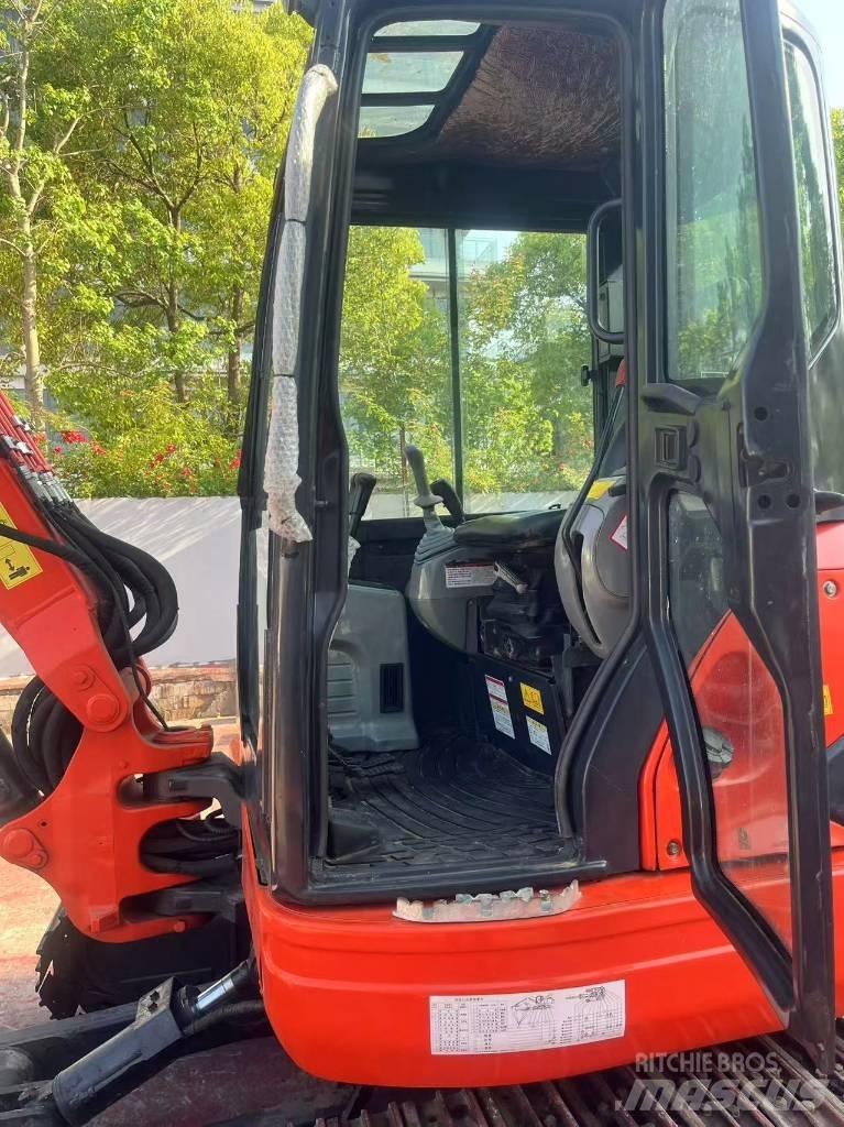 Kubota U 55 Εκσκαφάκι (διαβολάκι) < 7t