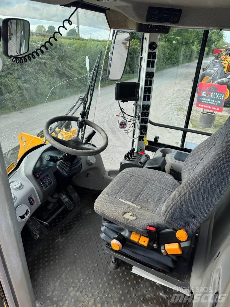 Volvo L 120 F Φορτωτές με λάστιχα (Τροχοφόροι)