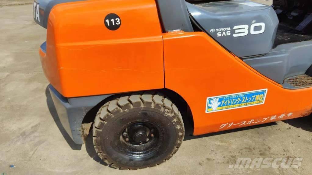 Toyota FD30 Πετρελαιοκίνητα Κλαρκ