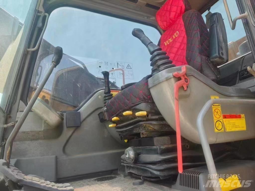 Volvo EC 210 Εκσκαφείς με ερπύστριες