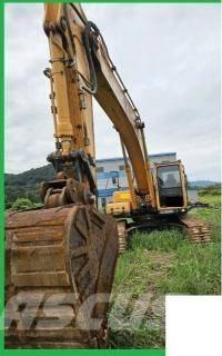 Hyundai Robex 300 LC Εκσκαφείς με ερπύστριες