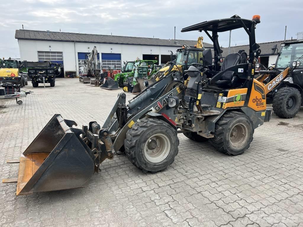 GiANT 2200E Μίνι φορτωτές