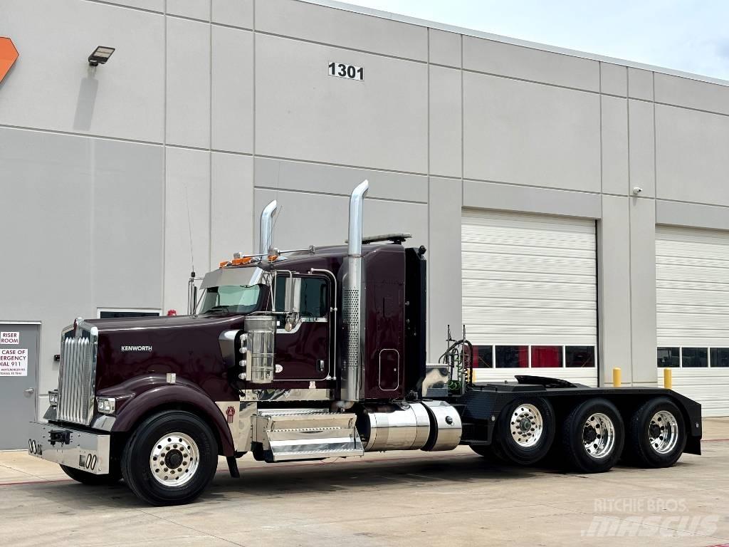 Kenworth W 900 Τράκτορες