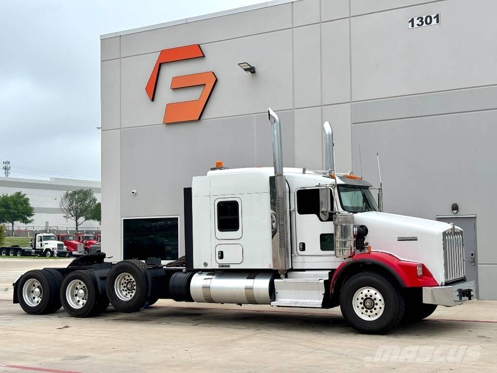 Kenworth T 800 Τράκτορες