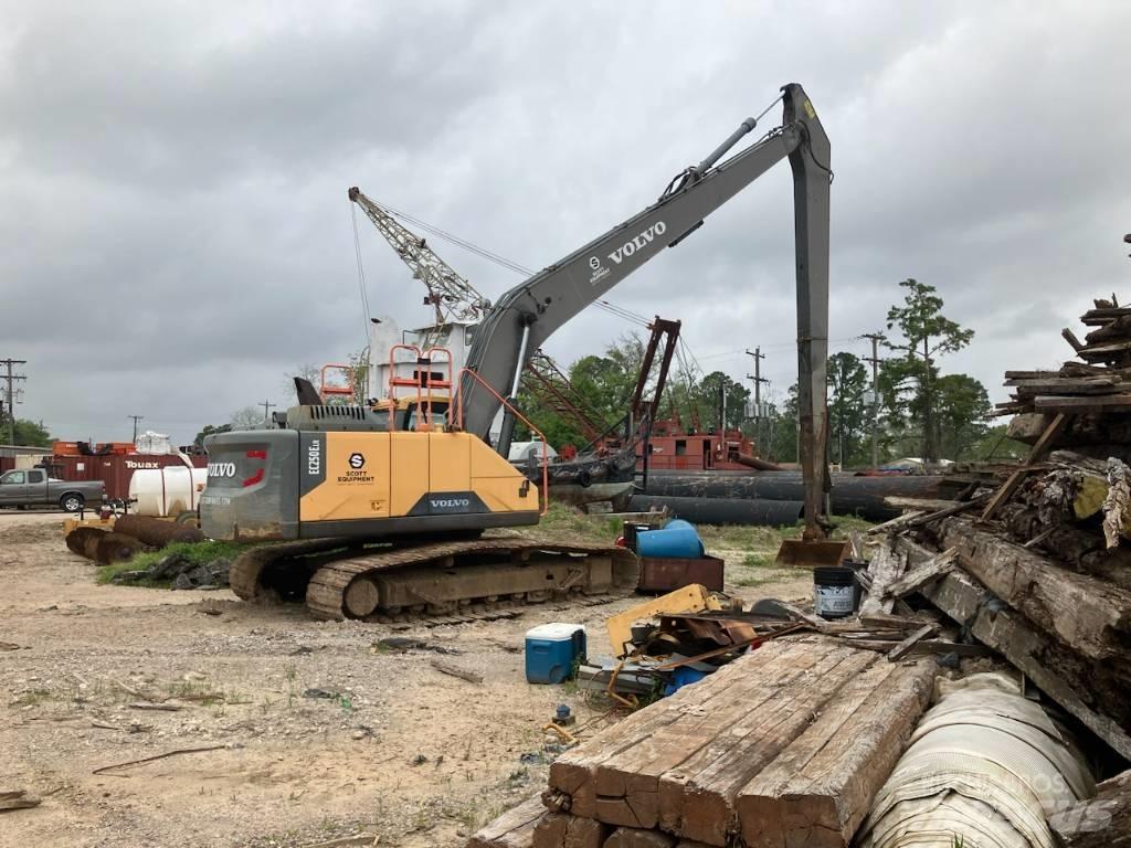 Volvo EC250E LR Εκσκαφείς με ερπύστριες