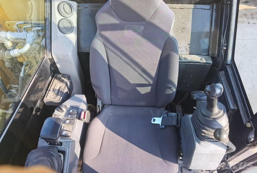 CAT 307E Εκσκαφείς με ερπύστριες