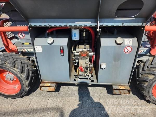 SkyJack SJ 6832 RT Ανυψωτήρες ψαλιδωτής άρθρωσης