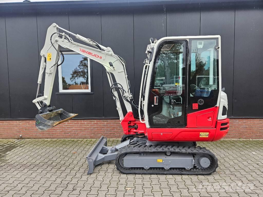Takeuchi TB 230 Εκσκαφάκι (διαβολάκι) < 7t