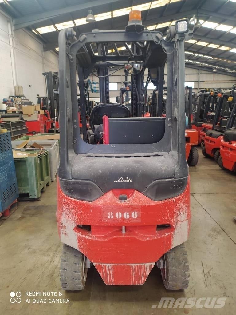 Linde E30/600 Ηλεκτρικά περονοφόρα ανυψωτικά κλαρκ