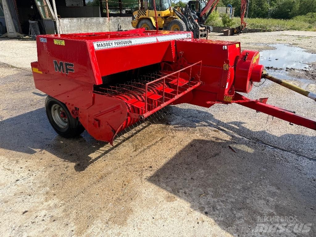 Massey Ferguson 224 Πρέσες τετράγωνων δεμάτων