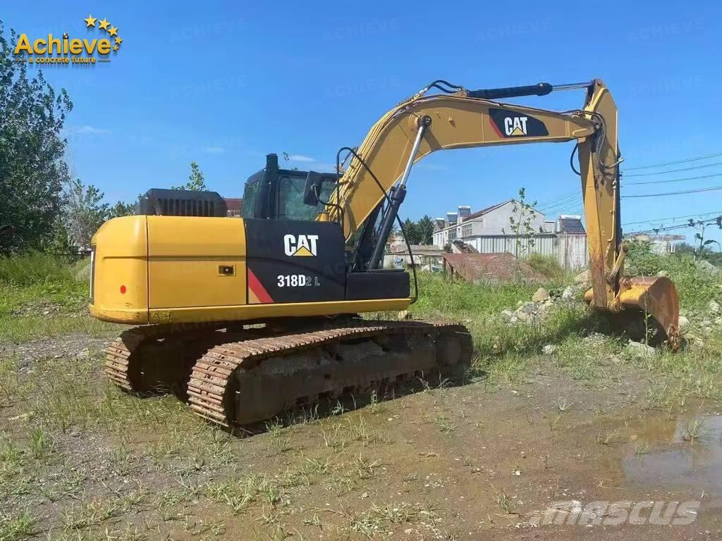 CAT 318D2L Εκσκαφείς με ερπύστριες