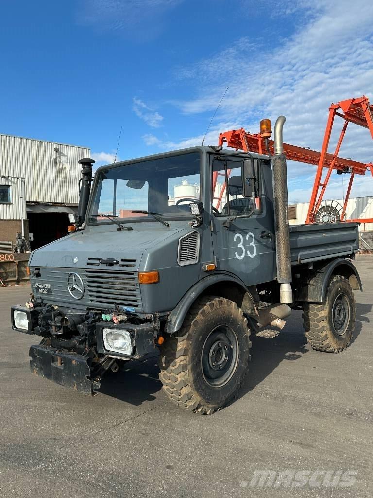 Unimog U 1400 Τράκτορες