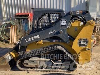 John Deere 317G Φορτωτάκια