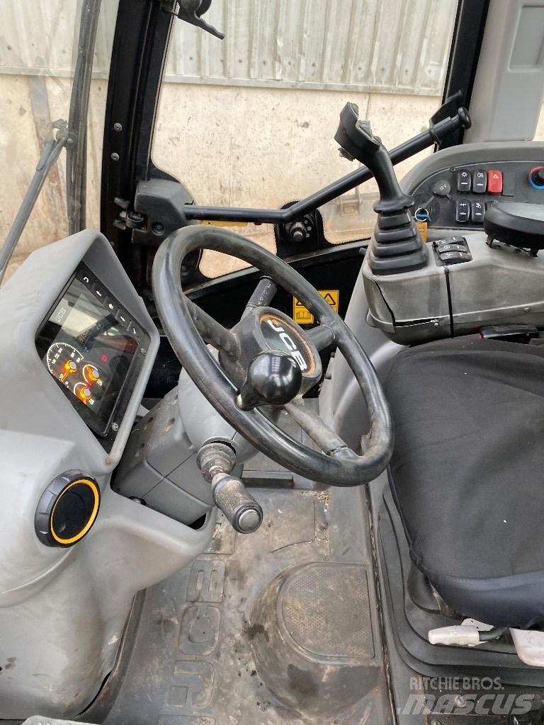 JCB TM 320 S Συστήματα τηλεχειρισμού για τη γεωργία
