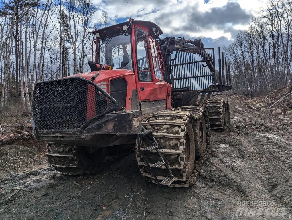 Komatsu 895 Μεταφορείς ξυλείας