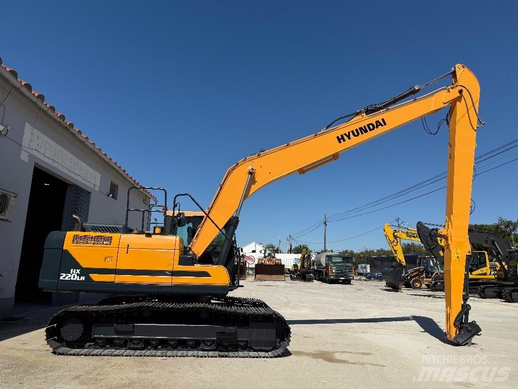 Hyundai HX220 LR Εκσκαφείς μεγάλης εμβέλειας