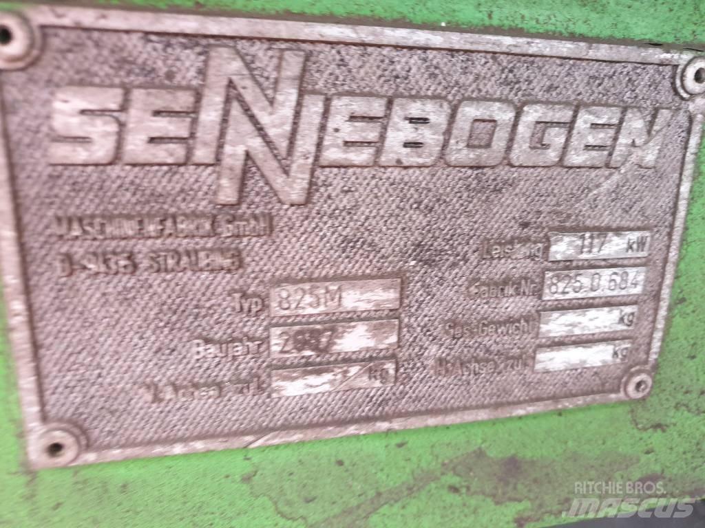 Sennebogen 825M-C Βιομηχανικά μηχανήματα διαχείρισης αποβλήτων