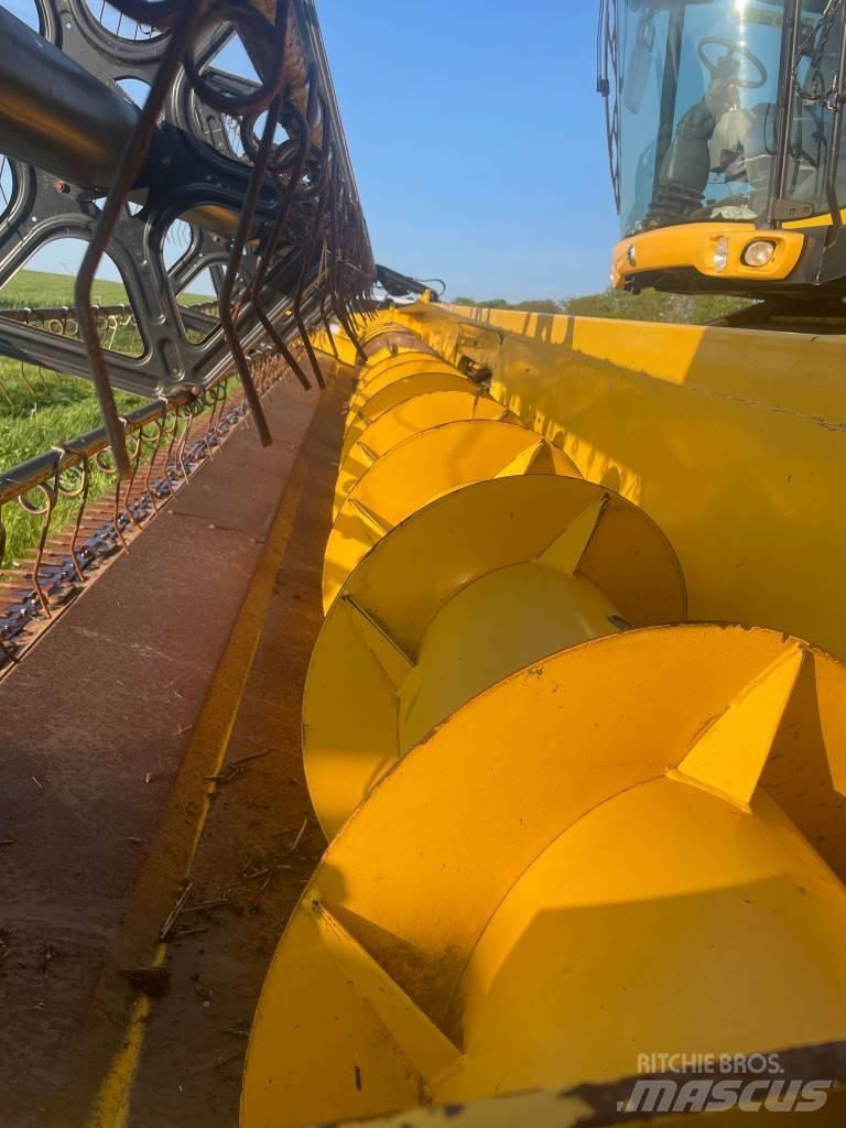 New Holland CX 8090 Θεριζοαλωνιστικές μηχανές