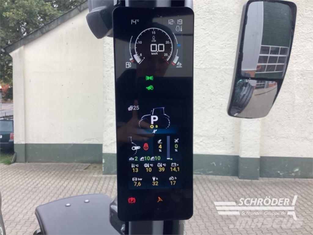 Valtra Q 305 Τρακτέρ