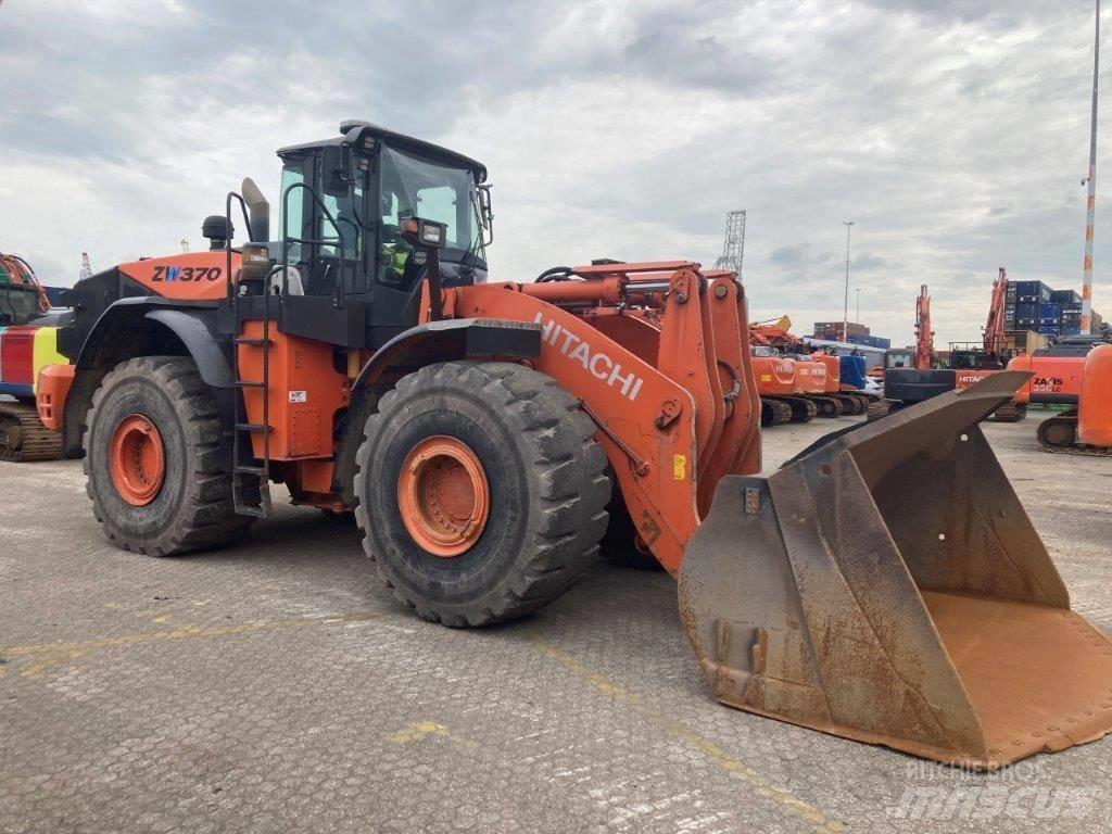 Hitachi ZW370-5B Φορτωτές με λάστιχα (Τροχοφόροι)