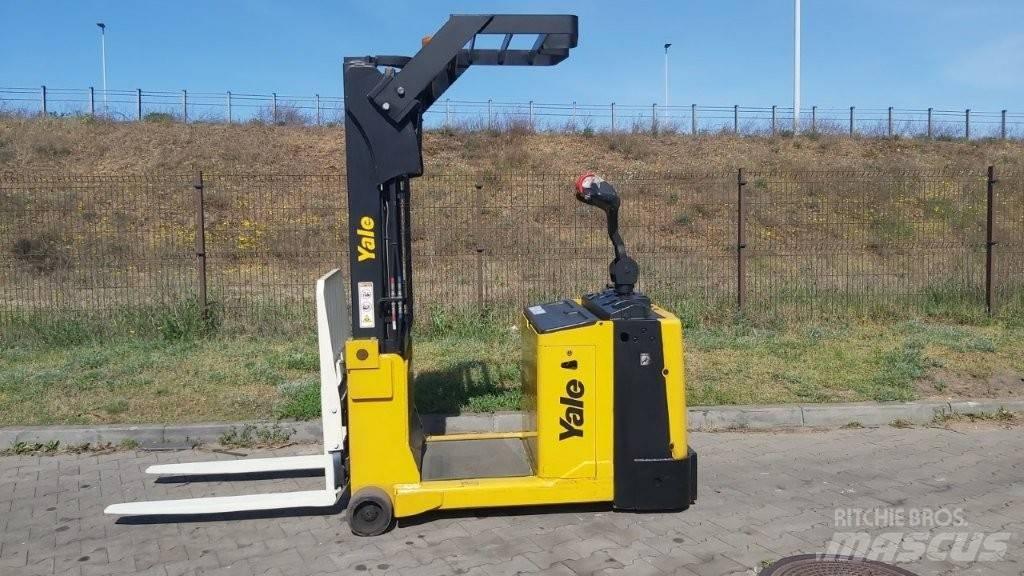 Yale MC10 Ανυψωτικά στενών δρόμων
