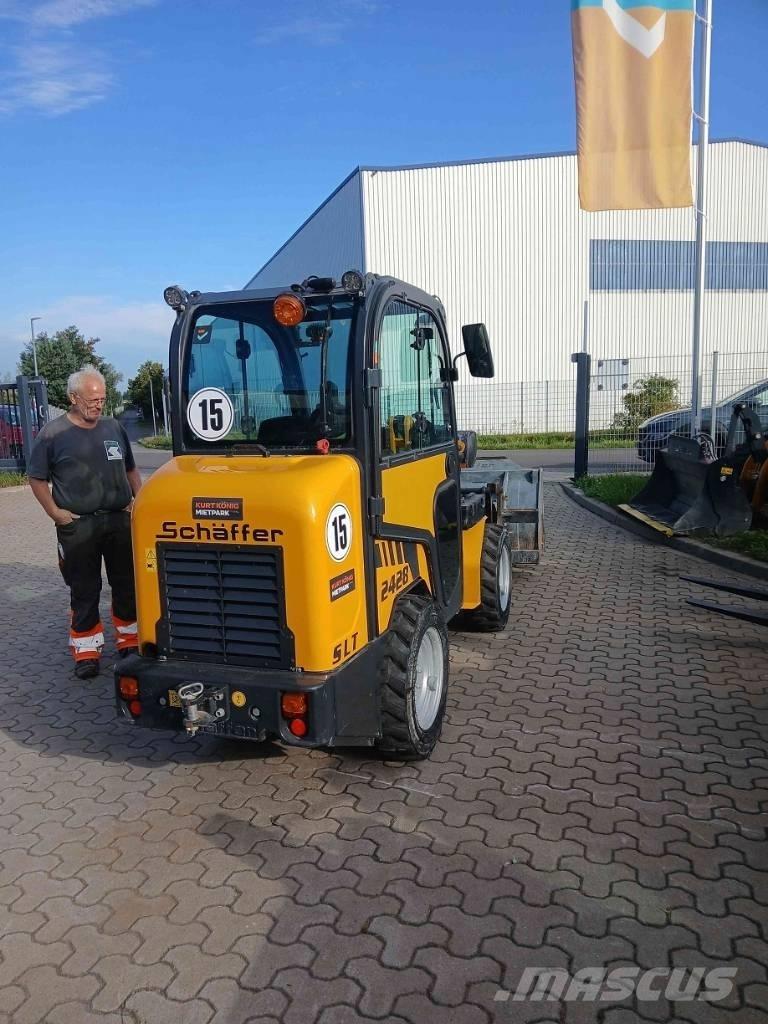 Schäffer 2428 SLT Φορτωτάκια