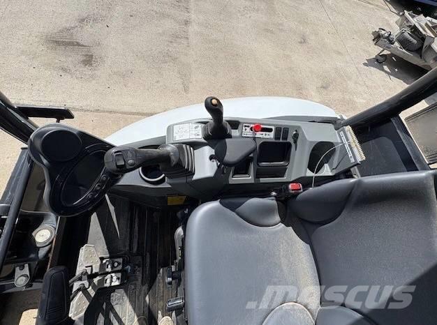 Bobcat E 27z Εκσκαφάκι (διαβολάκι) < 7t