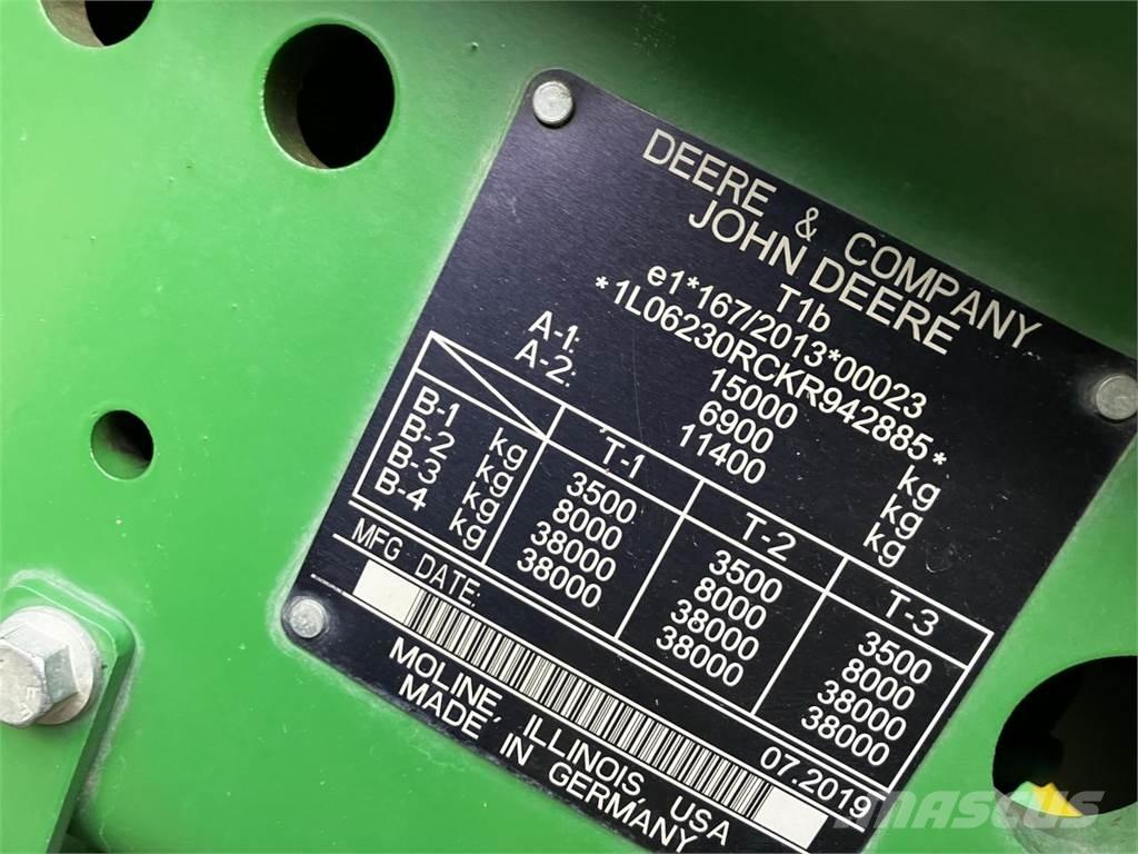 John Deere 6230R Τρακτέρ